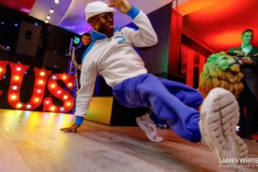 Breakdancers & Street Dance