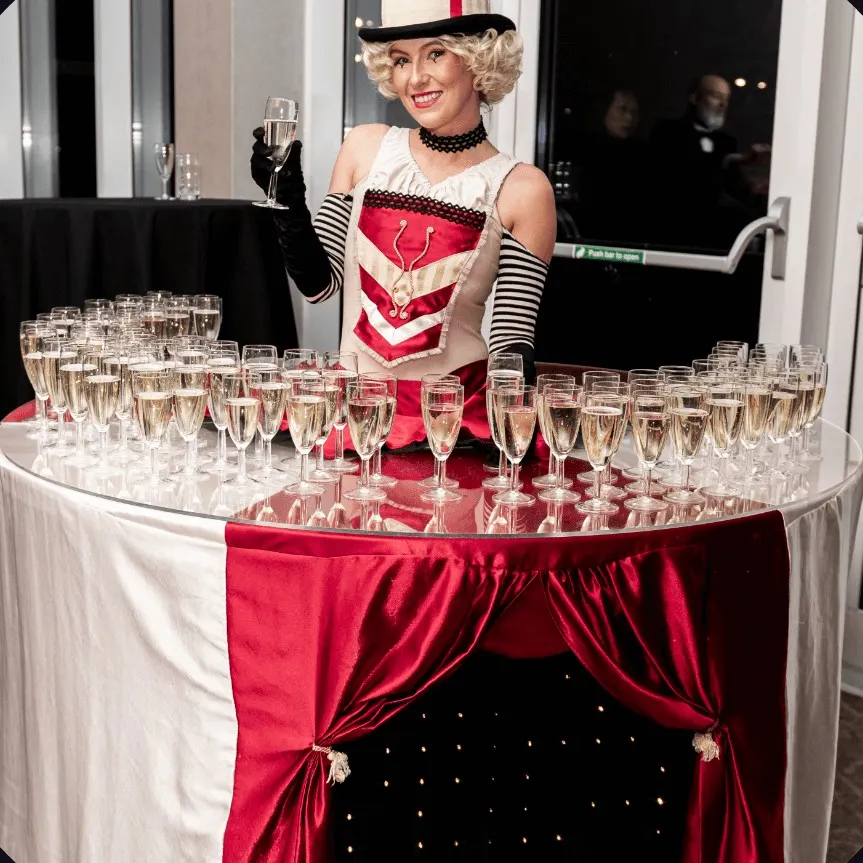 Champagne Walkers
