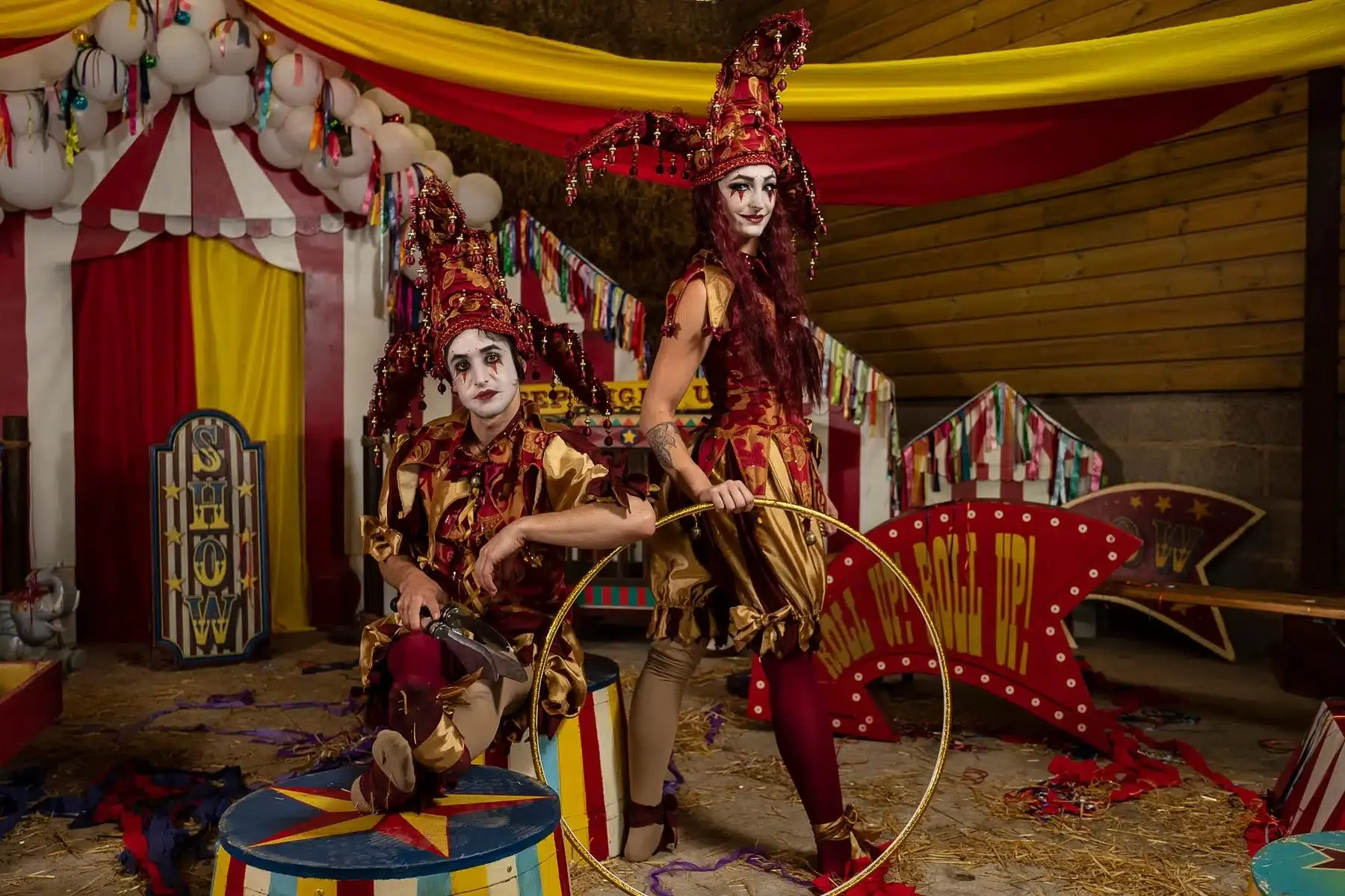 Circus Acts, Circus Showman theme