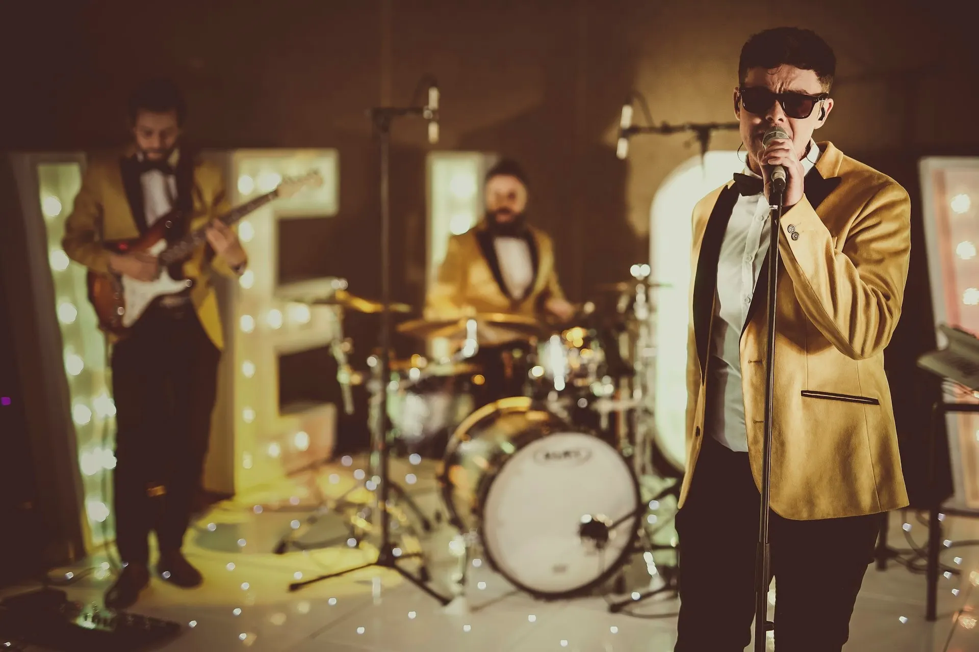 Live Bands