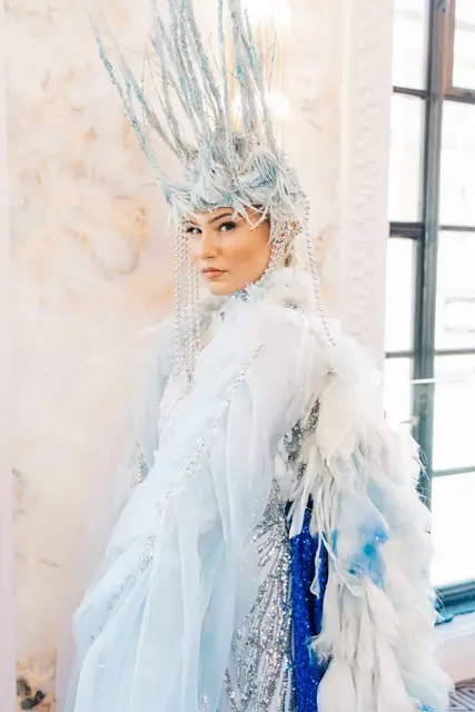 Living Statues, Winter Wonderland theme